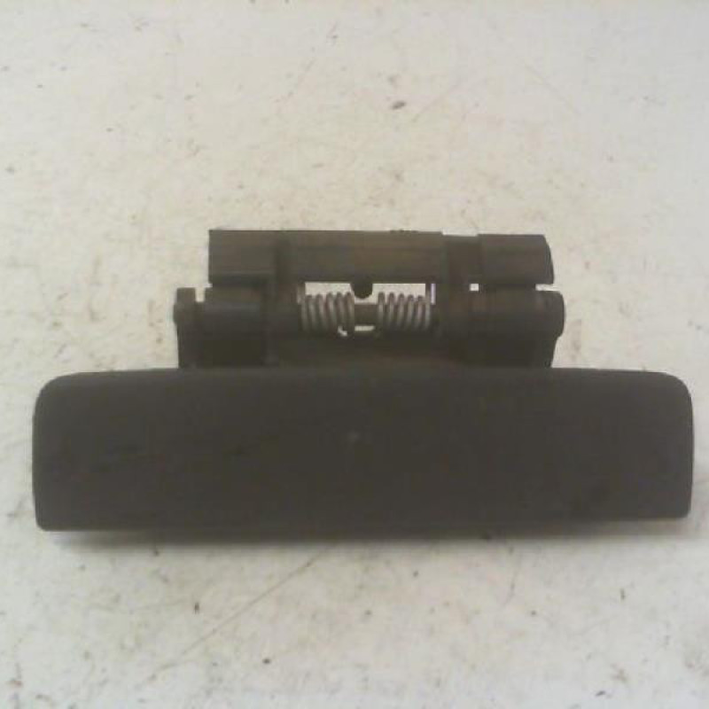 Poignee porte arriere gauche PEUGEOT 306