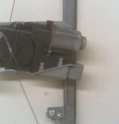 Leve vitre electrique arriere gauche PEUGEOT 307 Photo n°5