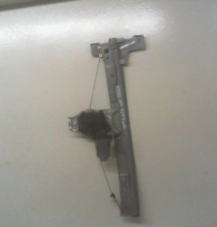 Leve vitre electrique avant droit PEUGEOT 207 Photo n°1