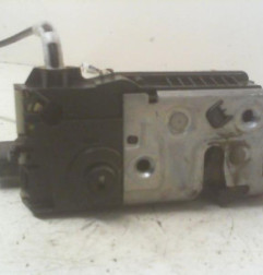 Serrure arriere gauche PEUGEOT 208 1