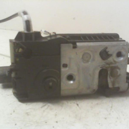 Serrure arriere gauche PEUGEOT 208 1