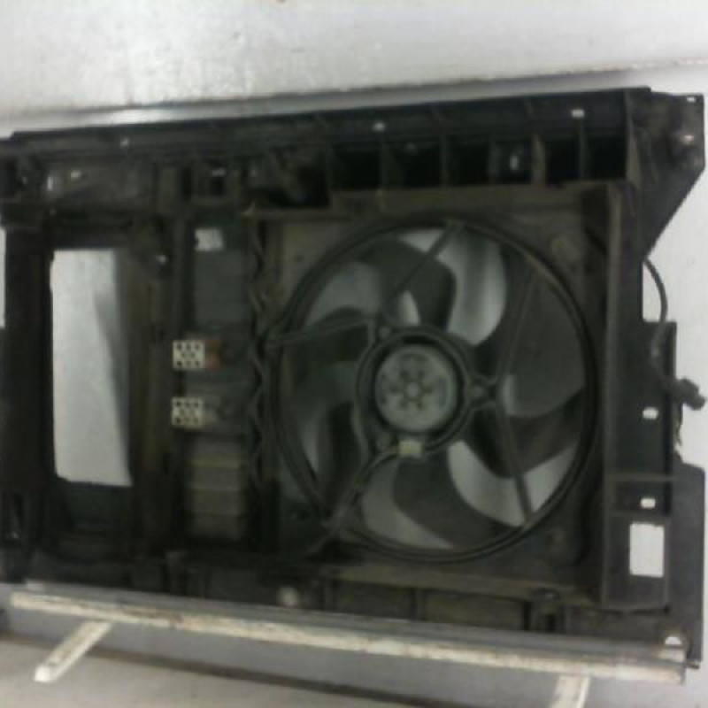 Armature avant, Masque avant PEUGEOT 607