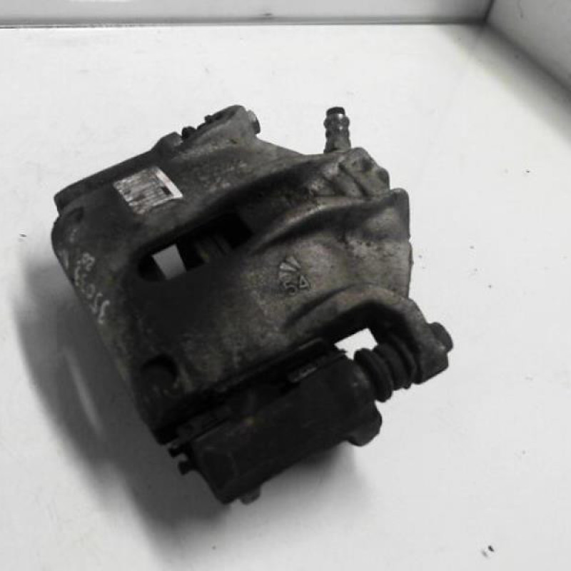 Etrier avant droit (freinage) PEUGEOT 208 1