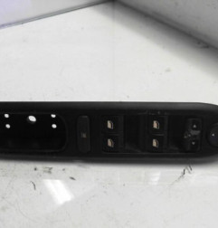 Interrupteur de leve vitre avant gauche PEUGEOT 407 Photo n°3