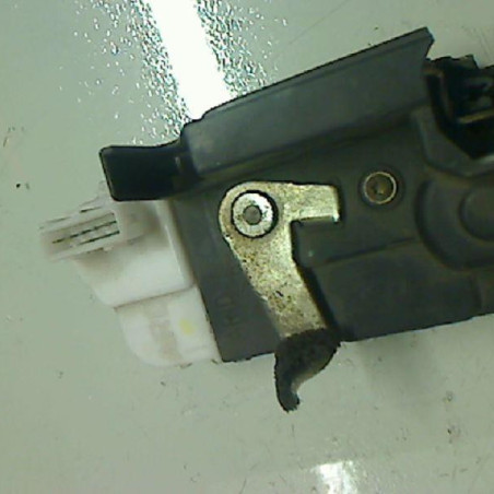 Serrure arriere droit PEUGEOT 307