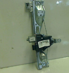 Leve vitre electrique arriere gauche PEUGEOT 308 1 Photo n°1