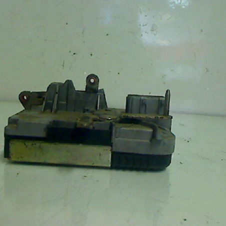 Serrure avant gauche PEUGEOT 806 Photo n°1