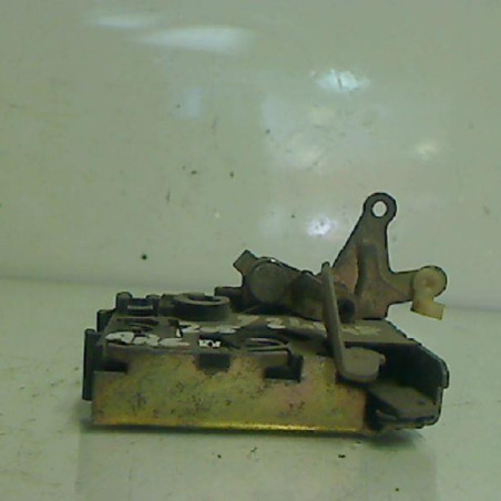 Serrure arriere gauche PEUGEOT 205