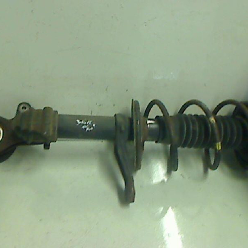 Amortisseur avant droit PEUGEOT 106