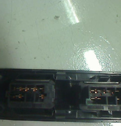 Interrupteur de leve vitre avant gauche PEUGEOT 307