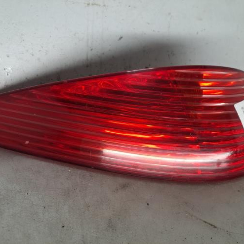 Feu arriere principal gauche (feux) PEUGEOT 607