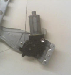 Leve vitre electrique arriere gauche CITROEN C3 1