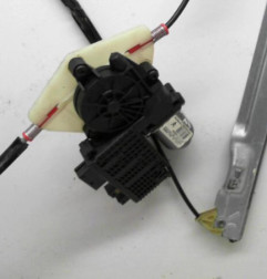 Leve vitre electrique avant droit CITROEN C4 PICASSO 1 Photo n°5