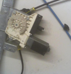 Leve vitre electrique avant droit CITROEN C2