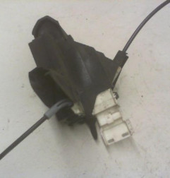 Serrure avant droit CITROEN C4 1