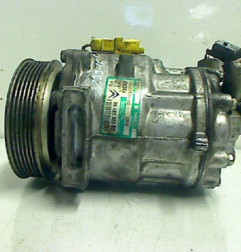 Compresseur clim CITROEN C5 1 Photo n°1