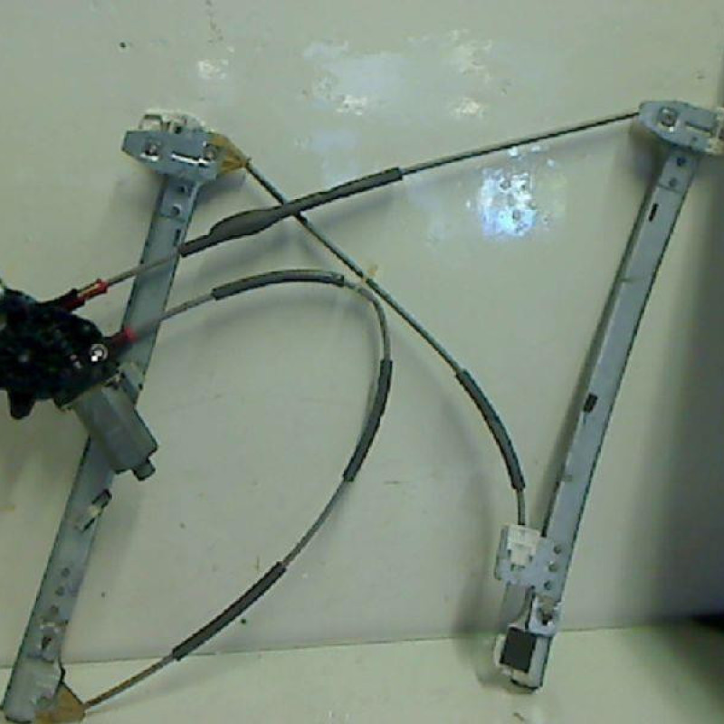 Leve vitre electrique avant droit CITROEN XSARA