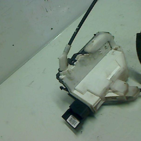 Serrure avant droit CITROEN DS3