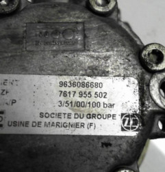 Pompe de direction CITROEN C5 1 Photo n°8