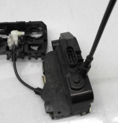 Serrure avant droit RENAULT SCENIC 2