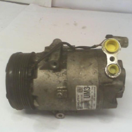 Compresseur clim OPEL ZAFIRA B Photo n°1