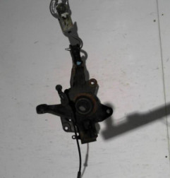 Fusee avant gauche RENAULT CLIO 4 Photo n°6