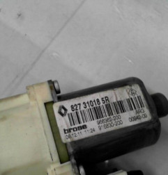 Leve vitre electrique arriere gauche RENAULT MEGANE 3 Photo n°3