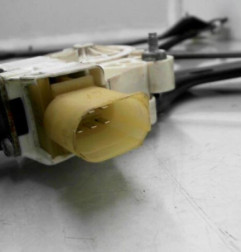 Leve vitre electrique avant gauche BMW SERIE 1 E87 Photo n°3