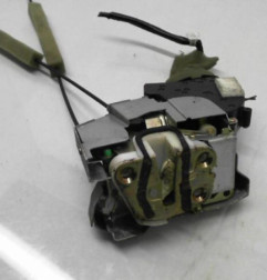 Serrure avant gauche SUBARU LEGACY 4 Photo n°1