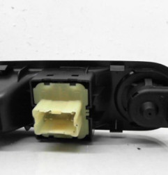 Interrupteur de leve vitre avant gauche RENAULT TWINGO 3 Photo n°3