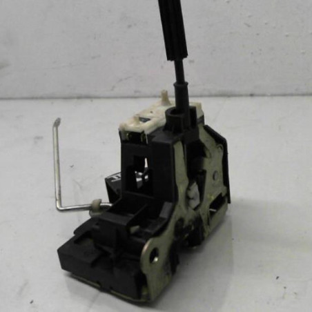 Serrure avant droit RENAULT CLIO 2 CAMPUS