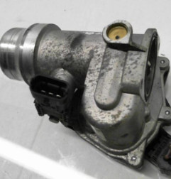 Boitier papillon RENAULT SCENIC 3 Photo n°3