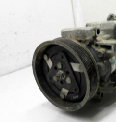 Compresseur clim RENAULT CLIO 3 Photo n°5