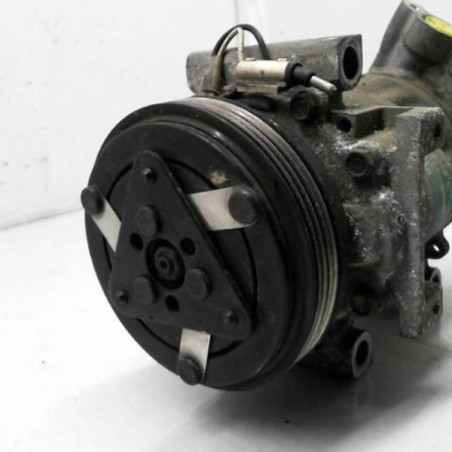 Compresseur clim RENAULT CLIO 2
