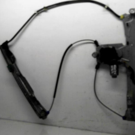 Leve vitre electrique avant gauche RENAULT CLIO 3 Photo n°1