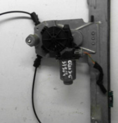 Leve vitre electrique avant gauche RENAULT CLIO 3 Photo n°5
