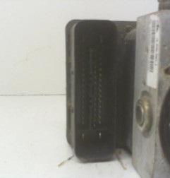 Bloc ABS (freins anti-blocage) RENAULT LAGUNA 2 Photo n°5