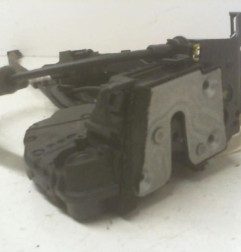 Serrure arriere droit RENAULT CAPTUR 1