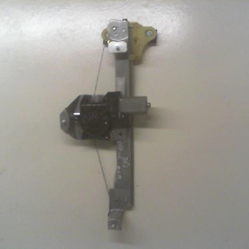 Leve vitre electrique arriere droit RENAULT CAPTUR 1