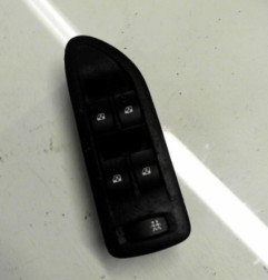 Interrupteur de leve vitre avant gauche RENAULT VEL SATIS Photo n°6