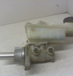 Maitre cylindre (freinage) RENAULT KANGOO 2 Photo n°6