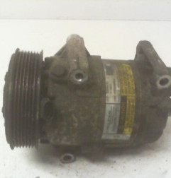 Compresseur clim RENAULT SCENIC 2 Photo n°4