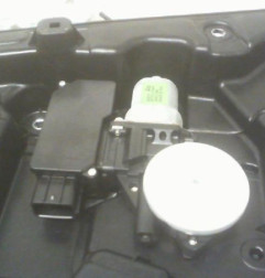 Leve vitre electrique avant droit RENAULT KOLEOS 1 Photo n°3