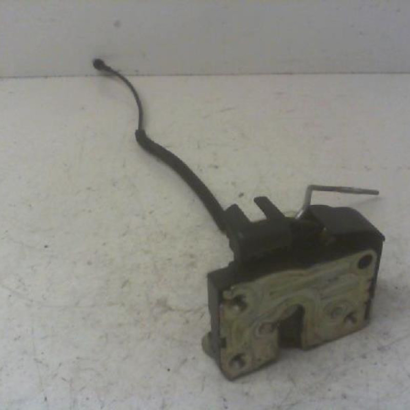 Serrure avant gauche RENAULT CLIO 2