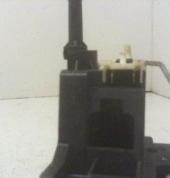 Serrure avant gauche RENAULT CLIO 2 Photo n°3