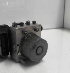 Bloc ABS (freins anti-blocage) RENAULT TWINGO 3 Photo n°4