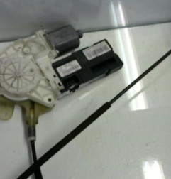 Leve vitre electrique avant droit RENAULT LAGUNA 3