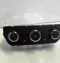 Commande chauffage RENAULT CLIO 4 Photo n°4