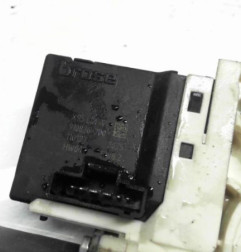 Leve vitre electrique arriere gauche RENAULT MEGANE 3 Photo n°3