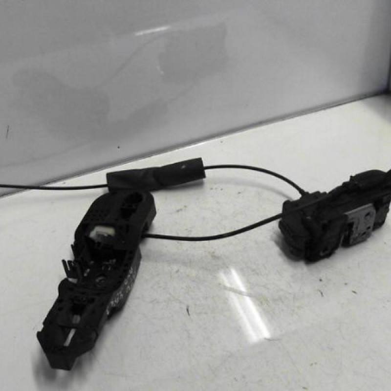 Serrure avant droit RENAULT SCENIC 3